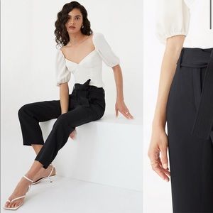 Aritzia Wilfred tie front pants!